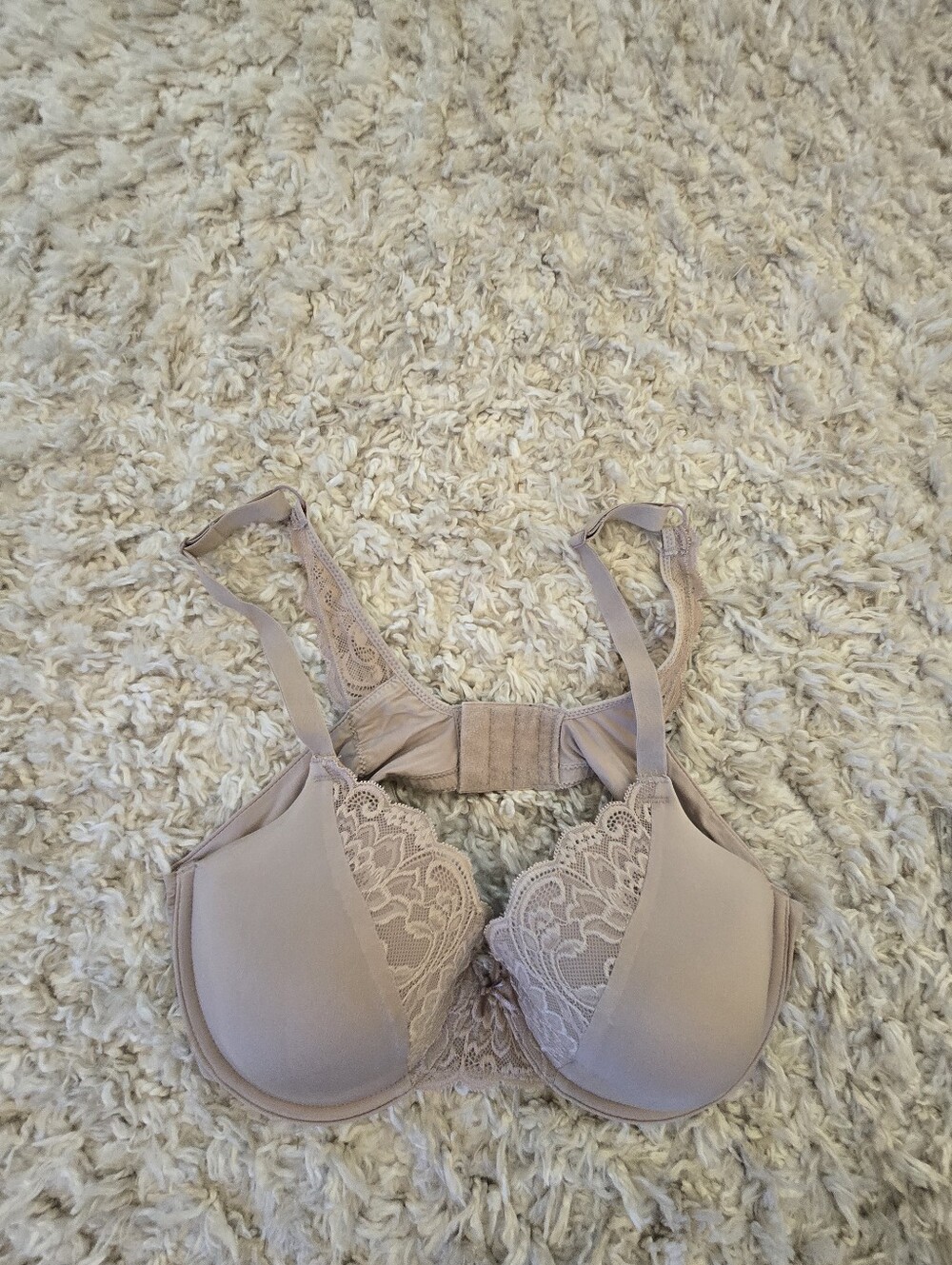 38C Maidenform Lace Trim T-Shirt Underwire Bra in Nude
